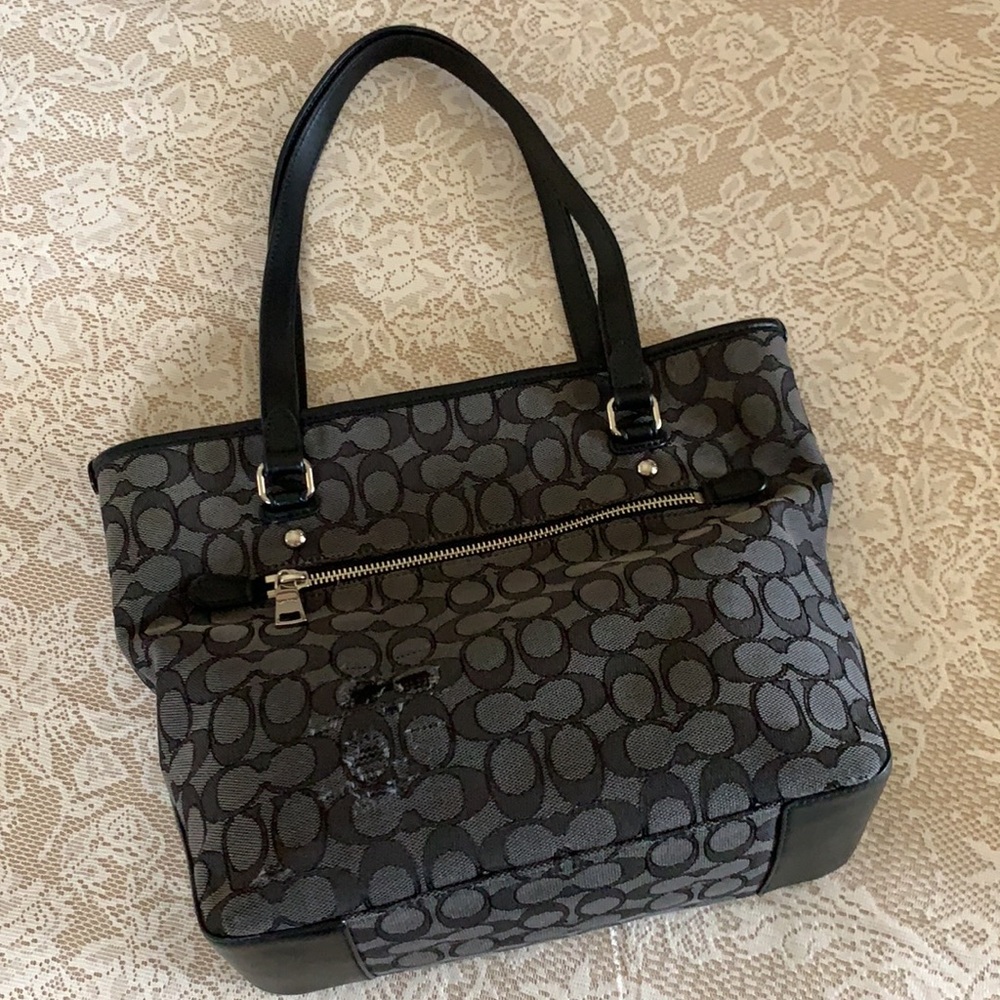 Final - Authentic Coach Medium Tote - image 4